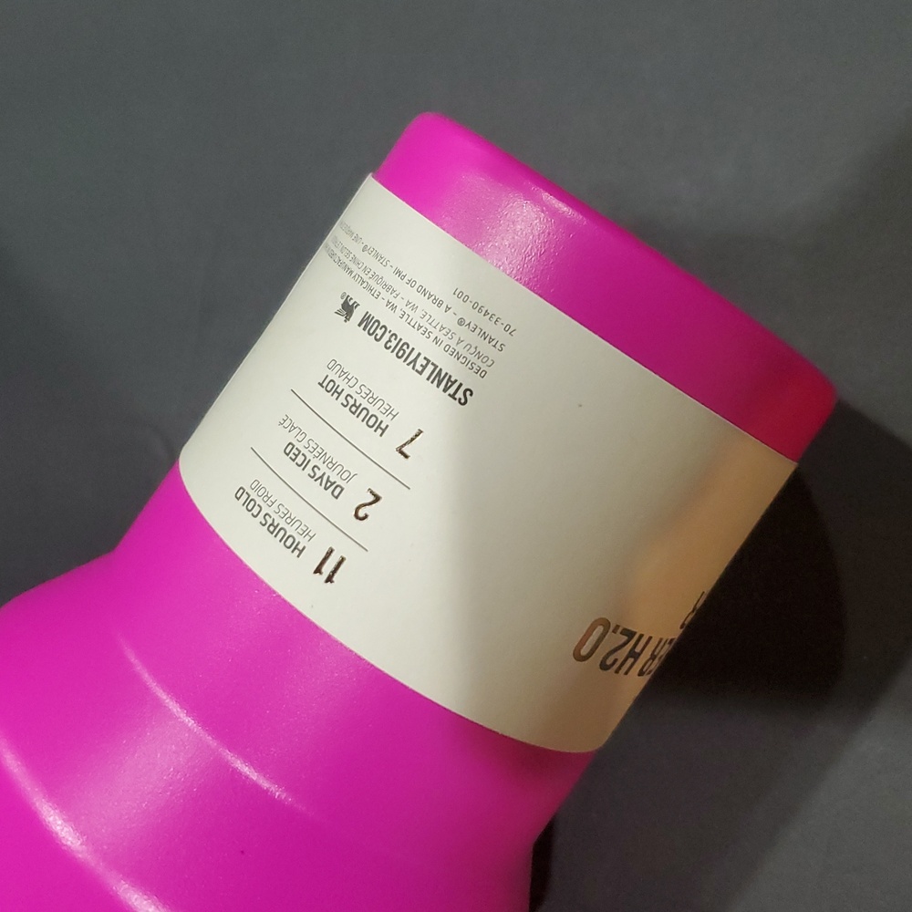 Stanley pink magenta 40oz quencher h20 tumbler with straw brand new - Picture 8 of 9